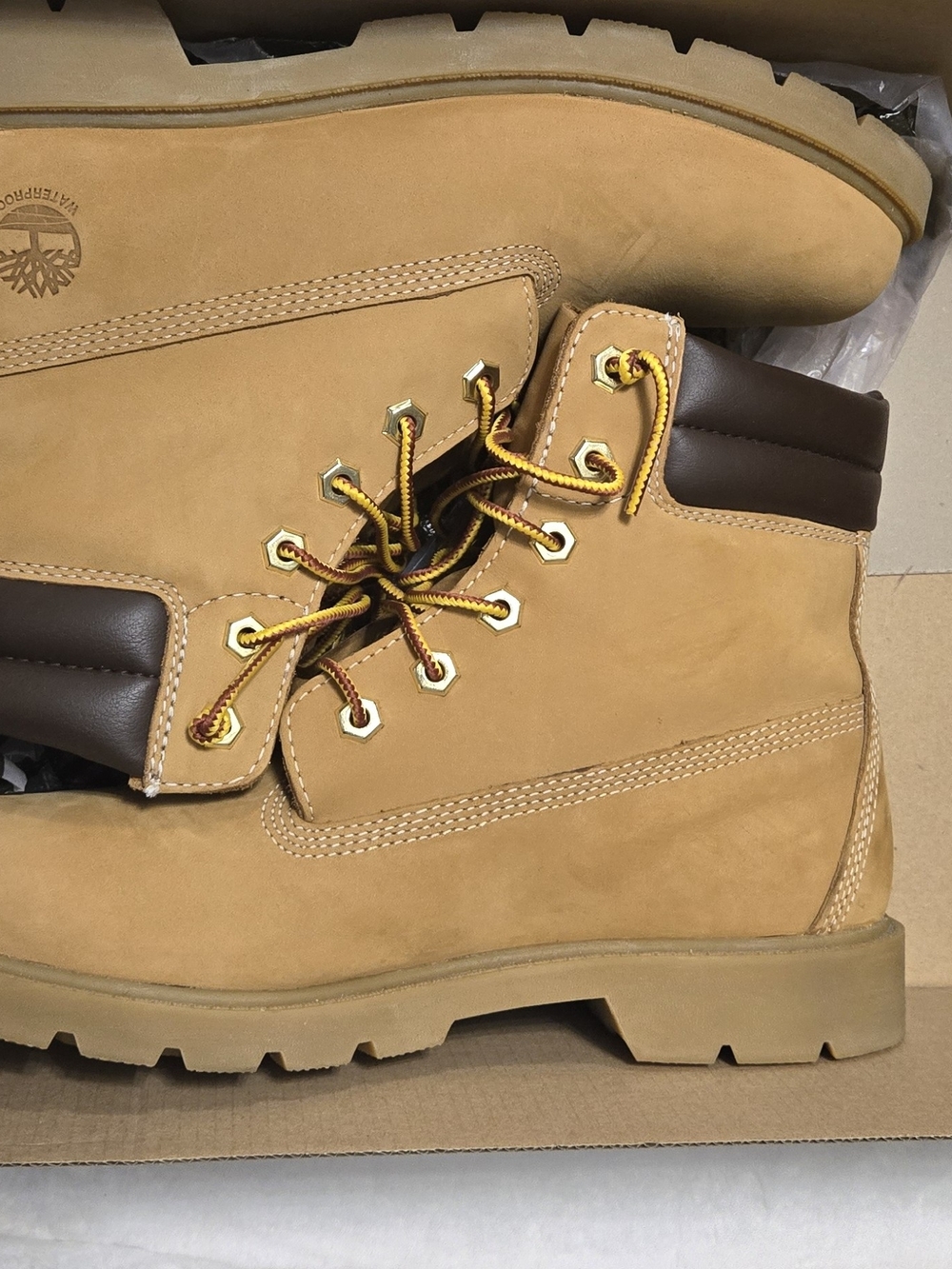 Timberland Wheat Tan Lace-Up Combat Boots